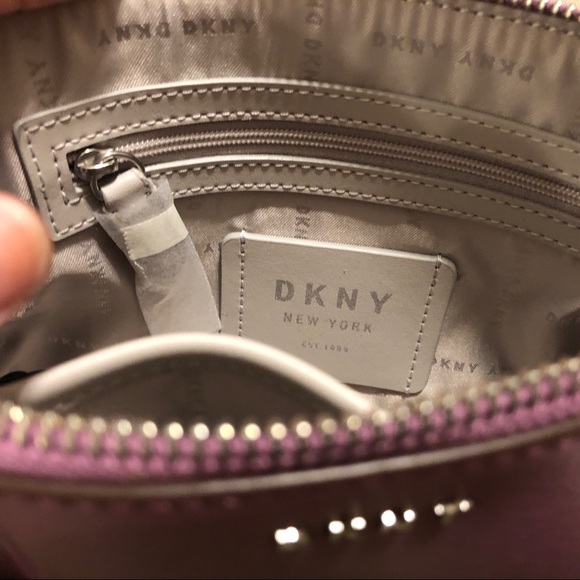 🦋Rare Color DKNY Lilac Genuine Leather Dome Crossbody Bag Silver Tone Chain - Picture 13 of 15
